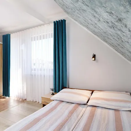 Karawela Pensionat Łeba